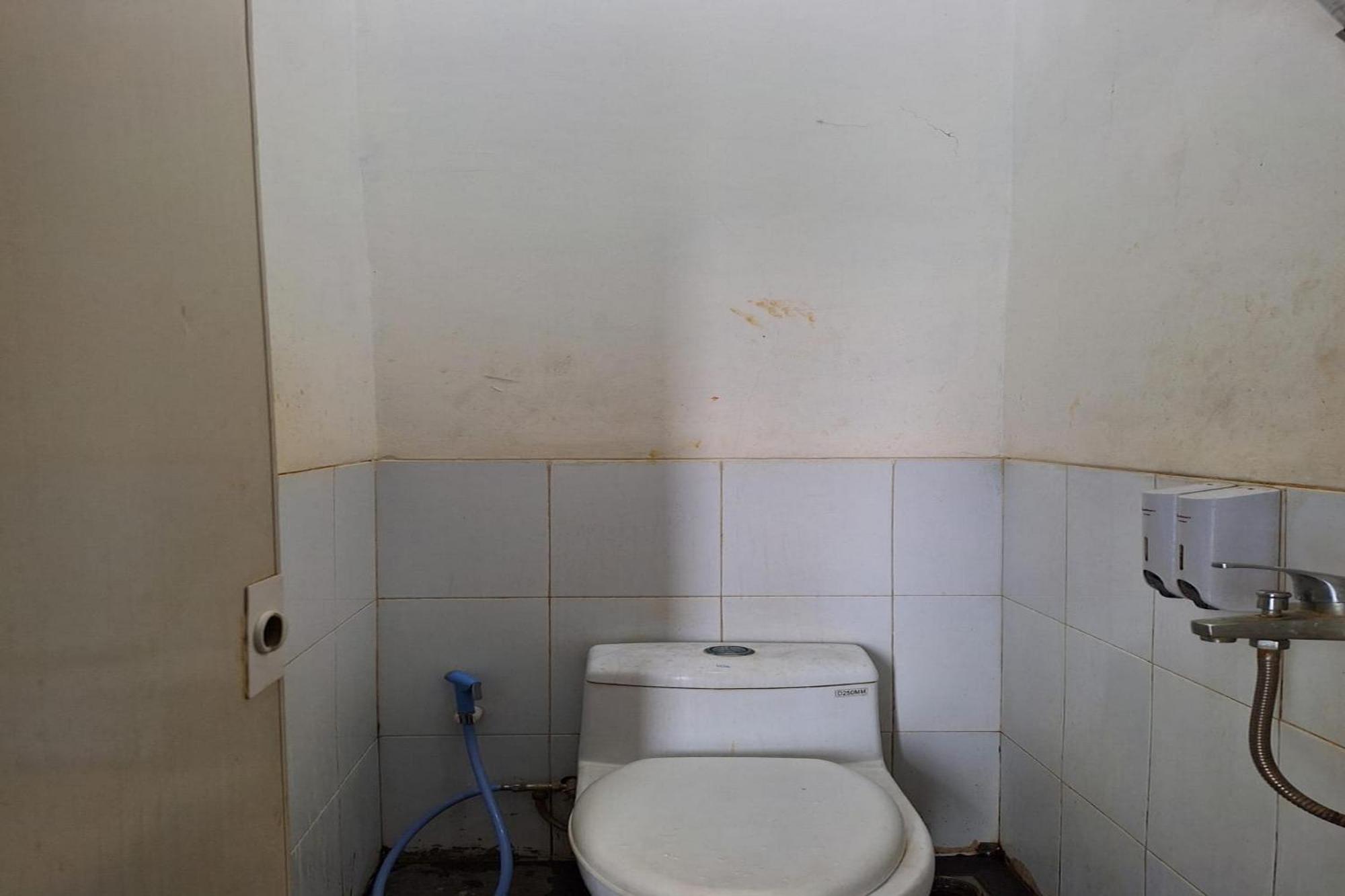 Oyo 93584 Rukotel South Tangerang Екстериор снимка
