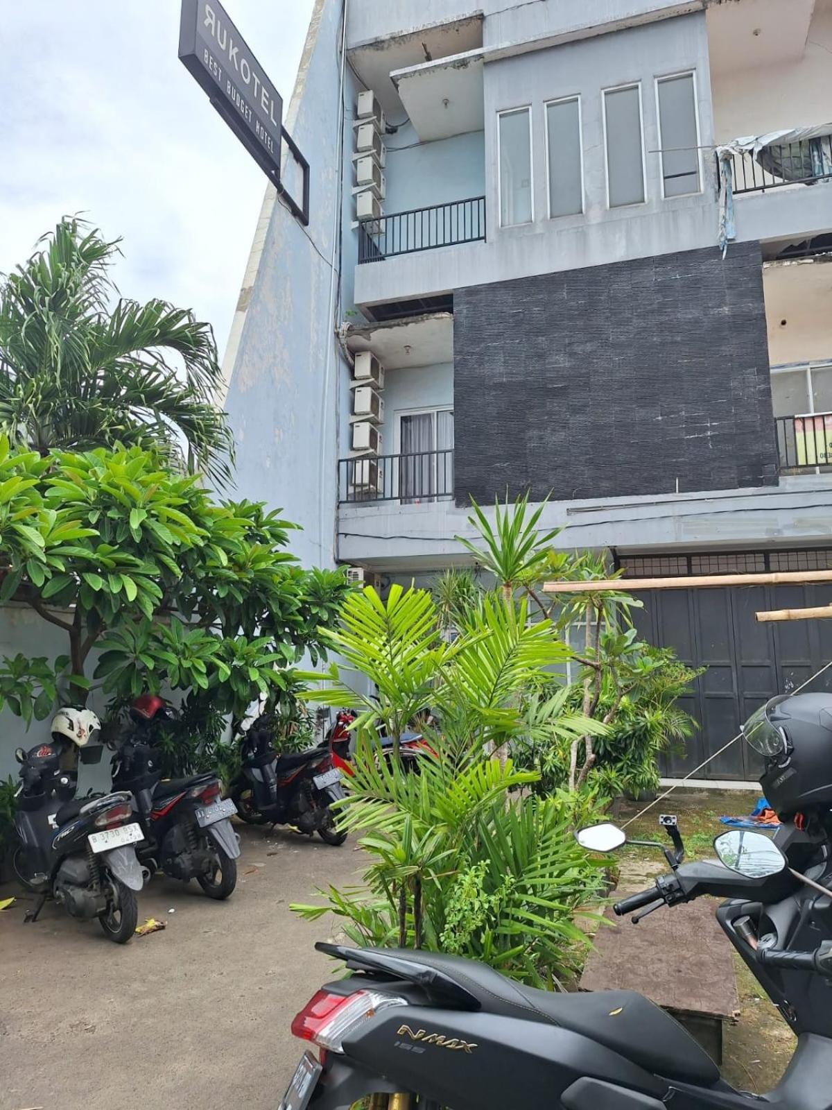 Oyo 93584 Rukotel South Tangerang Екстериор снимка