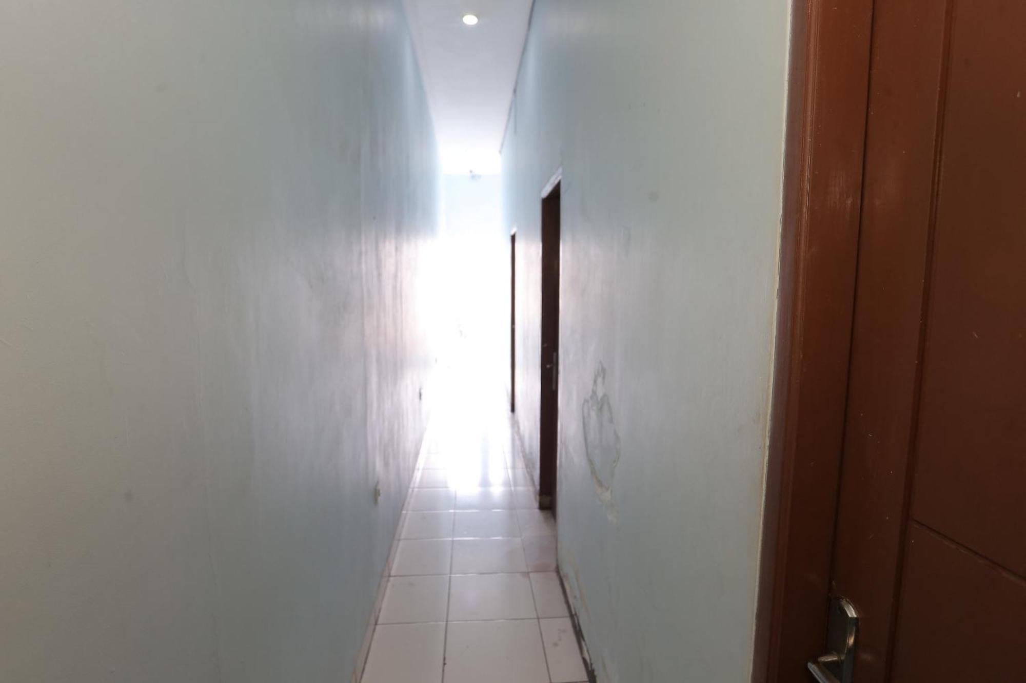 Oyo 93584 Rukotel South Tangerang Екстериор снимка